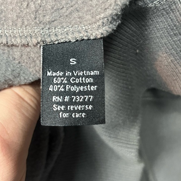 Apt. 9 Men's Sweatshirt size S - Picture 3 of 4